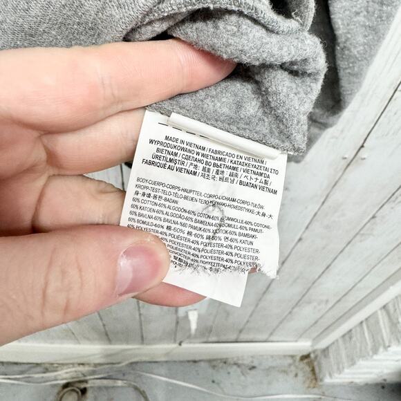 Vans Sweater Women Size XS Crewneck Long Sleeve Cotton Graphic Grey Logo - Picture 3 of 5